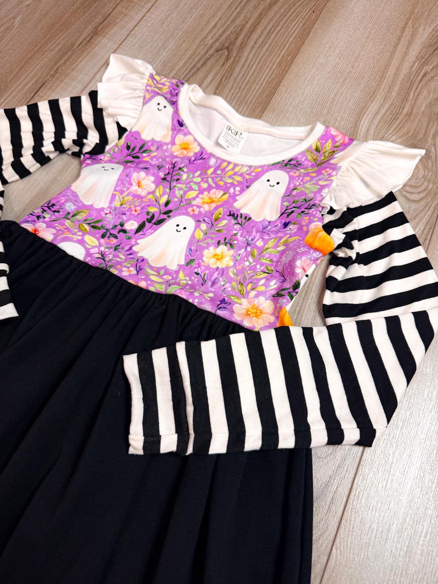 Ghostly Good Long sleeved flutter Lap