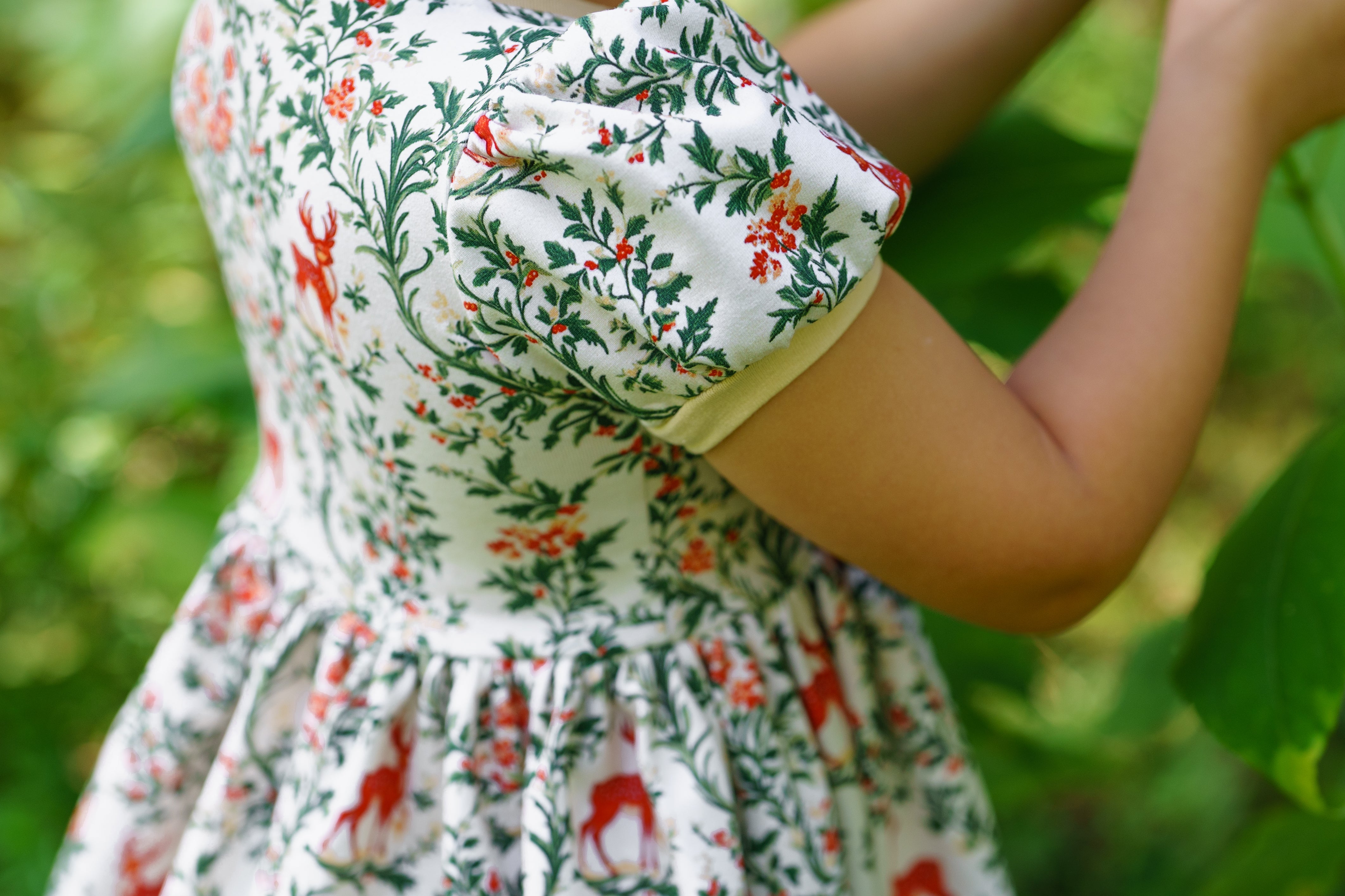 Deer Holly Puff sleeve Knit Dress (ships in 2 weeks)