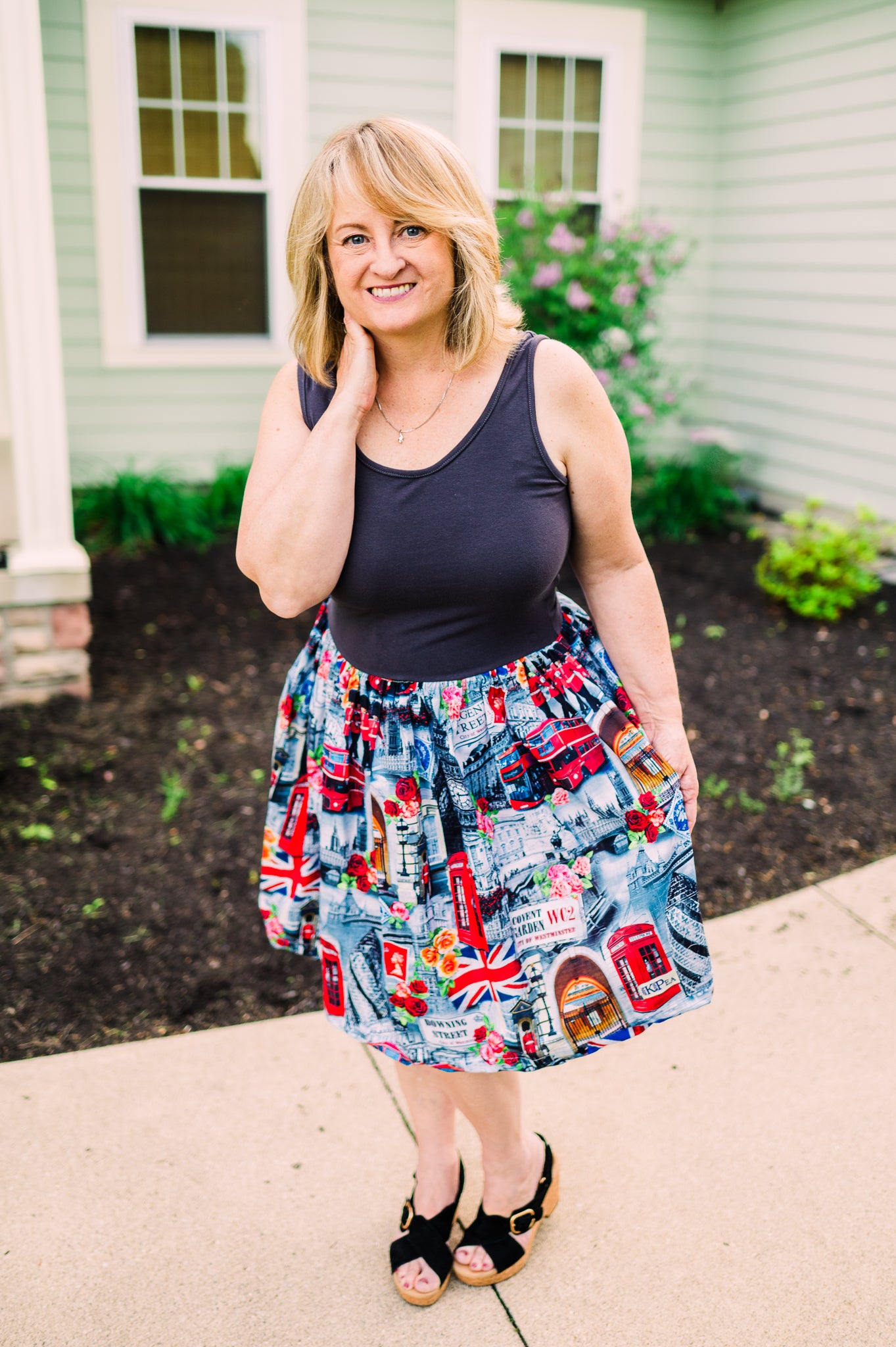 London Bridge Ladies Pocket dress (ships in 2 weeks)