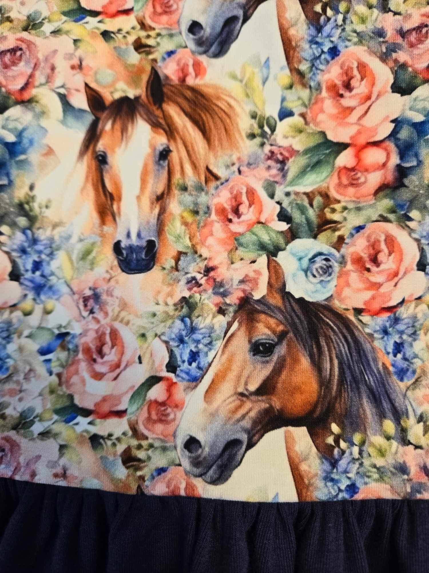 Crown of Roses Petal Sleeve Lap (ships in two weeks)