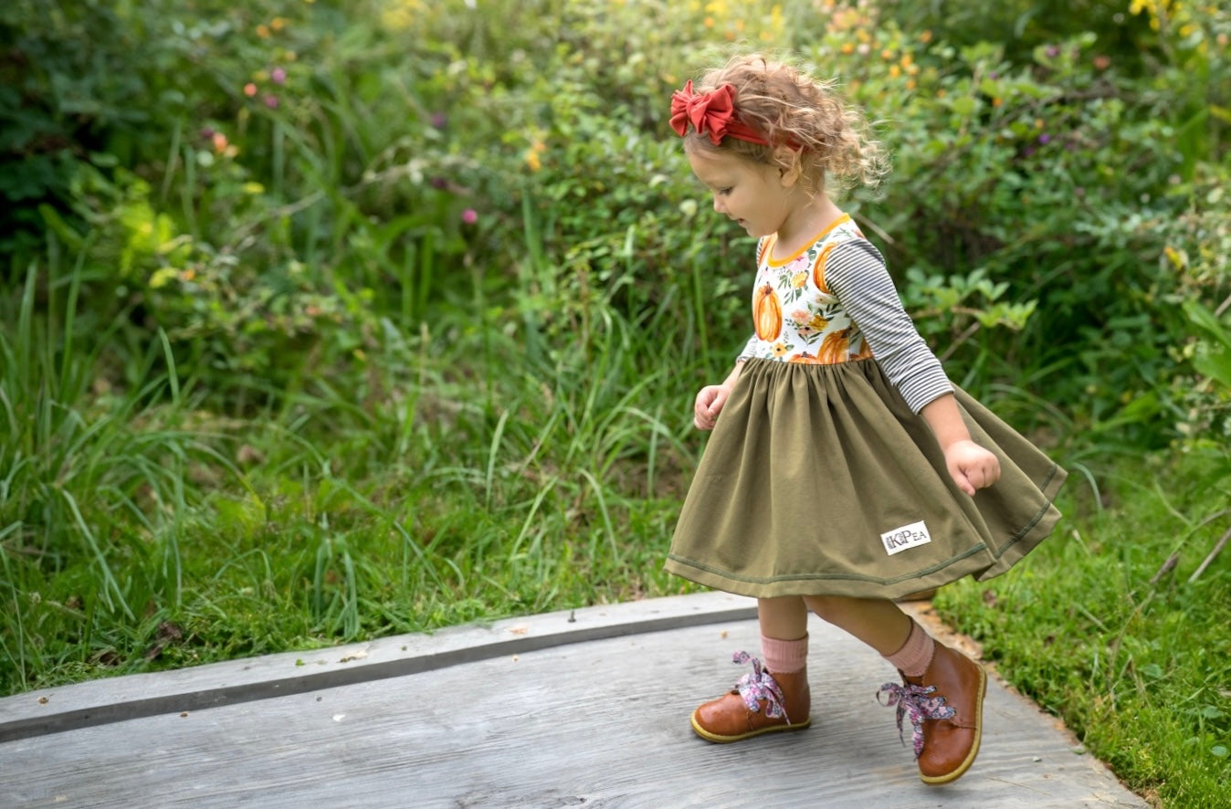 Little Gourd Blossom 3/4 sleeve Lap Dress (ships in 2 weeks)