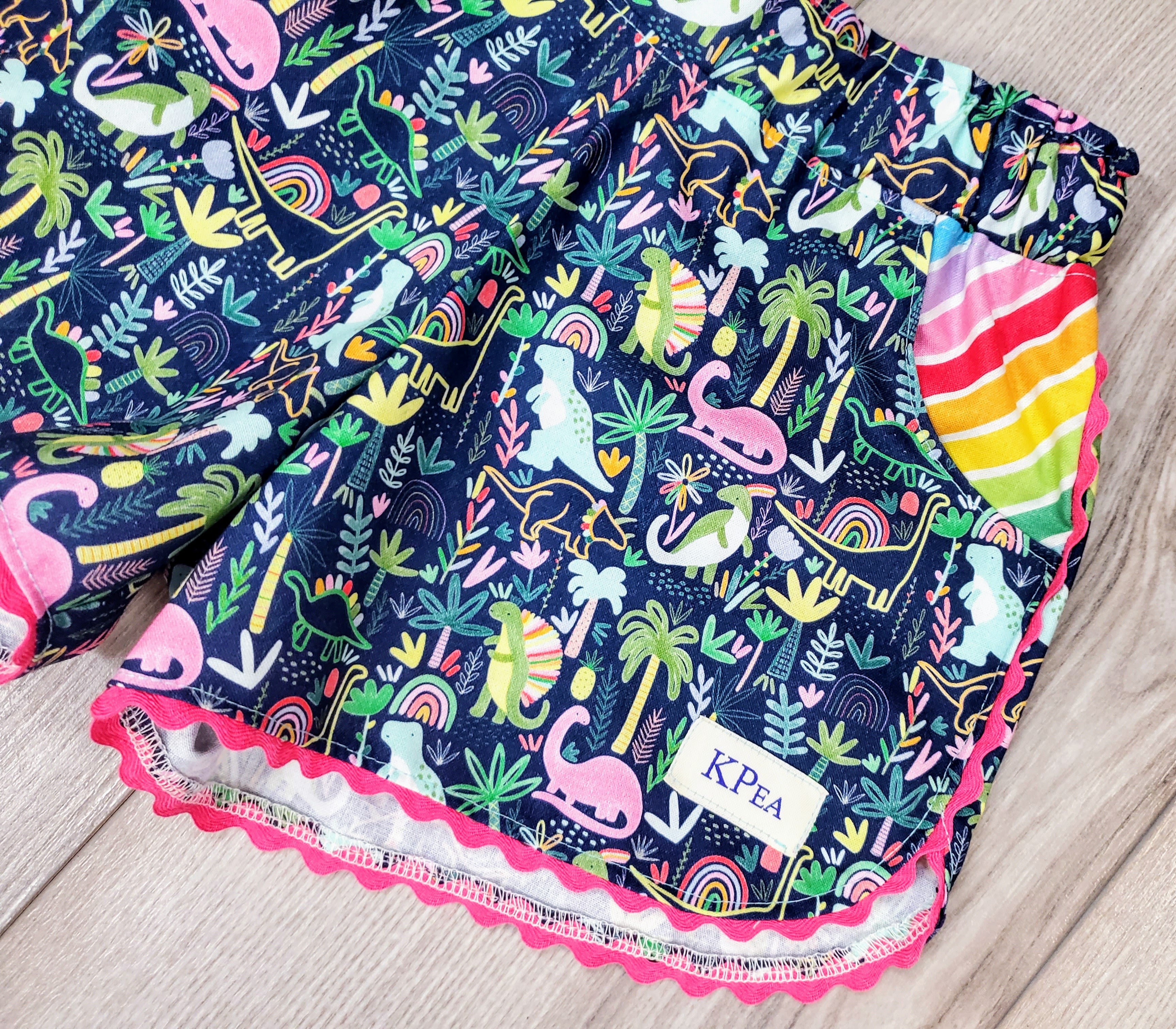 Jurassic Jungle Jamie Short (ships in 2 weeks)