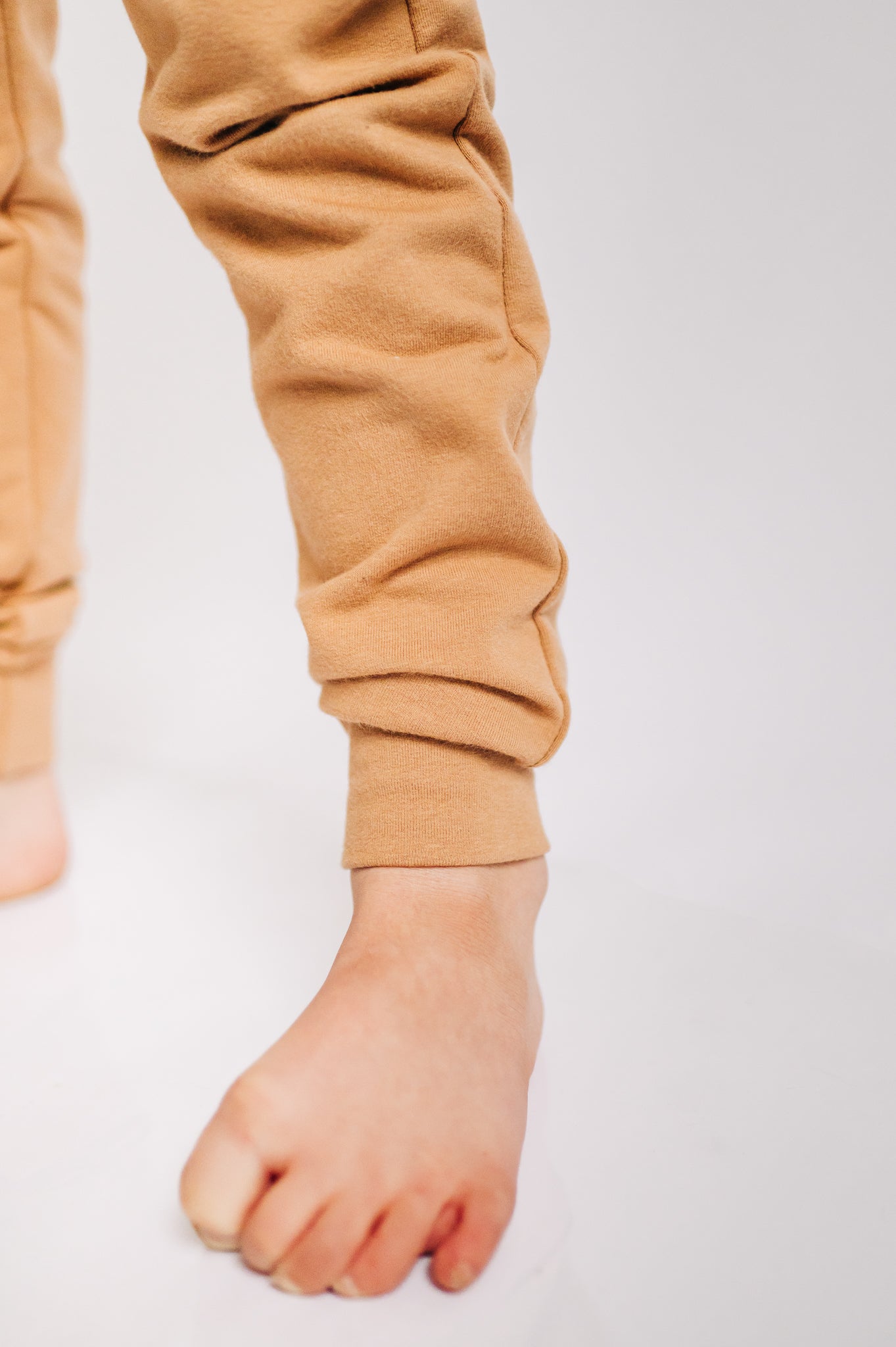 Sandy-saurus Dino French Terry Jogger