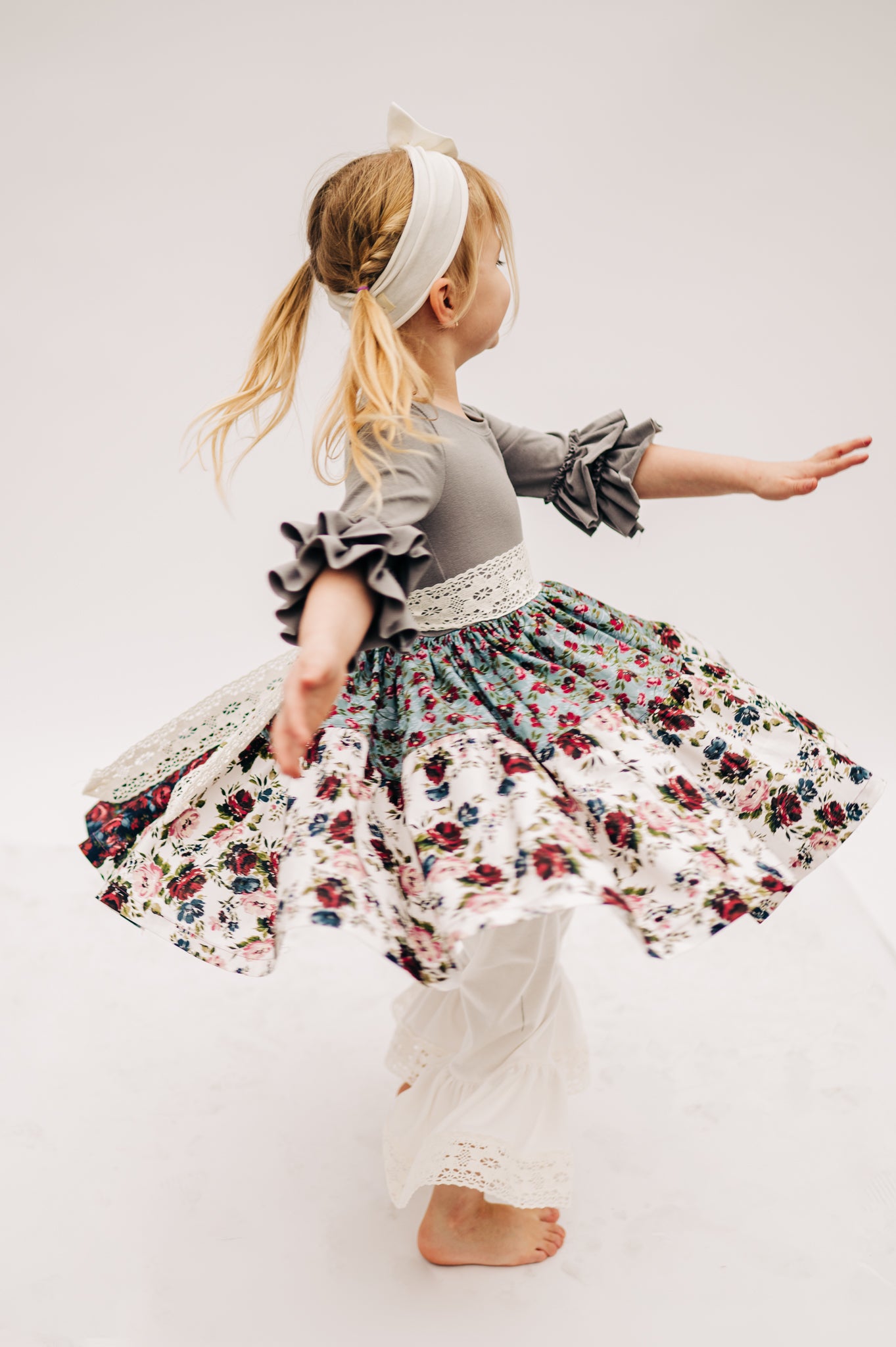 Girls Eggshell Knit with Lace Ruffle pants (ships in 2 weeks)