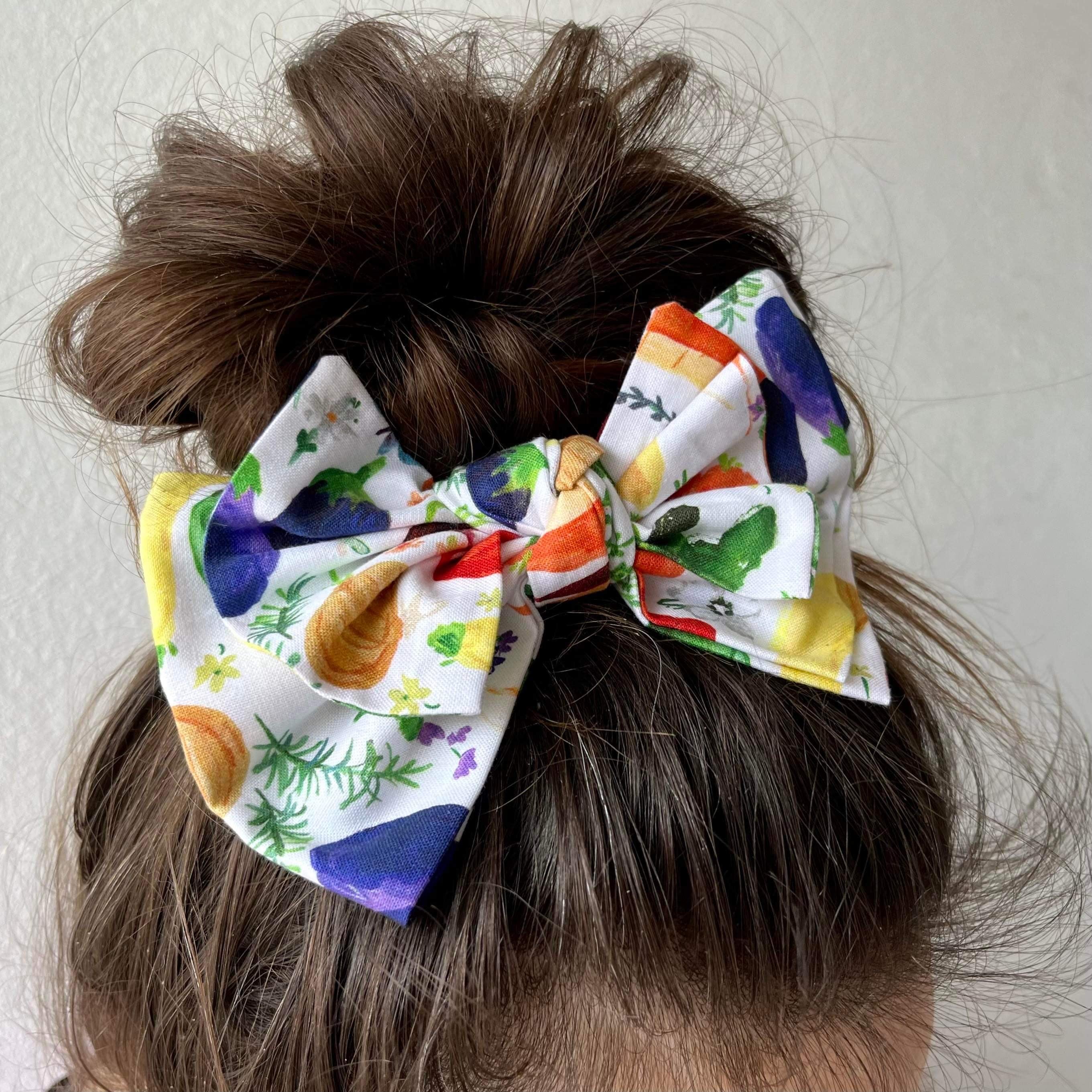 Hungry Caterpillar Bow