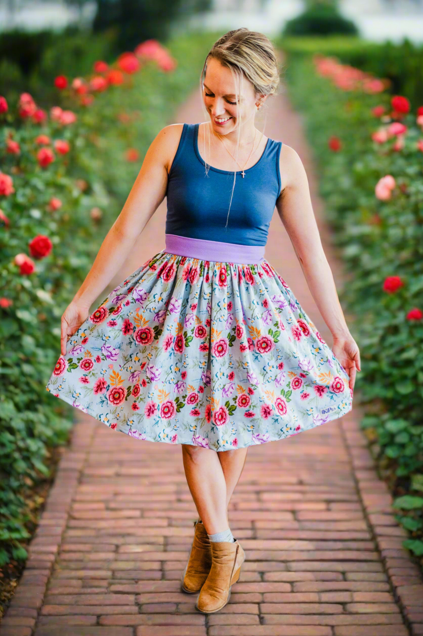Spring Sprigs Ladies Pocket dress (ships in 2 weeks)