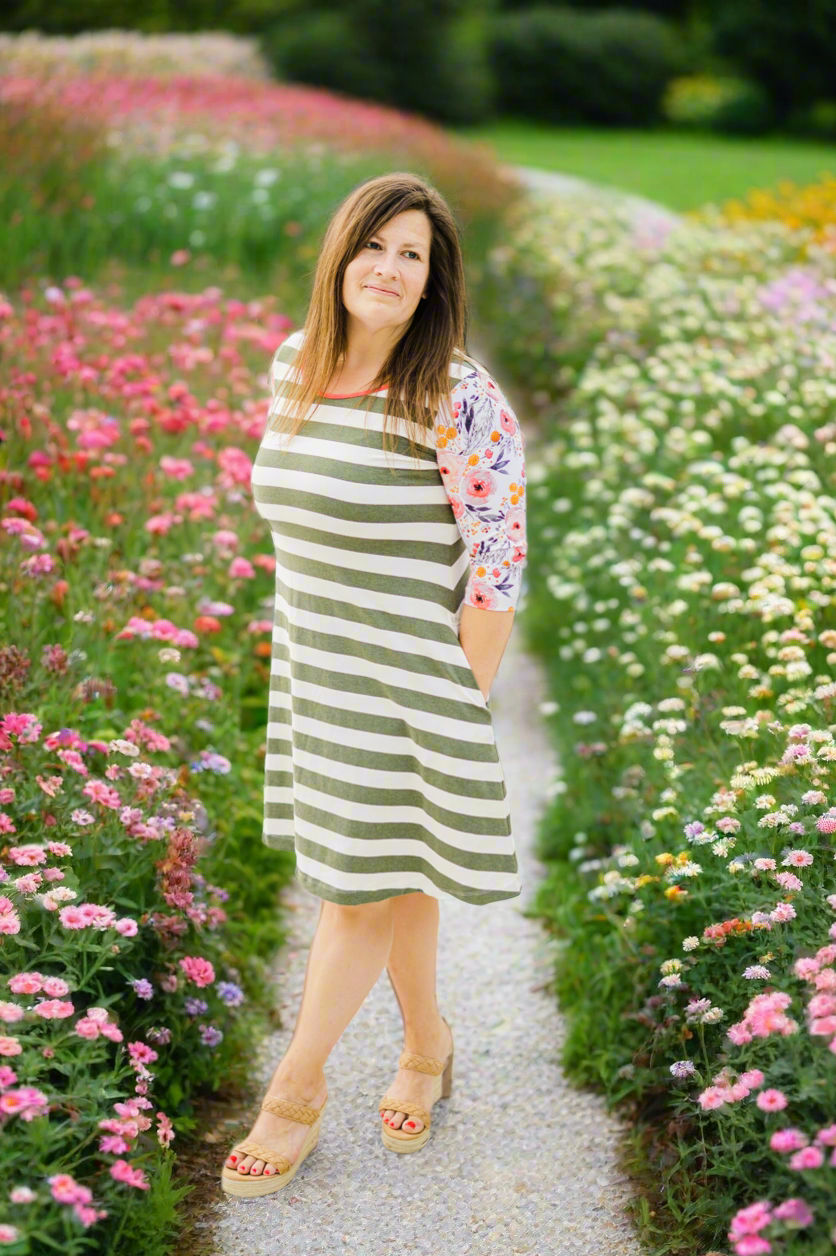 Lovely Leaves Sarah Swing Ladies Dress (ships in 2 weeks)